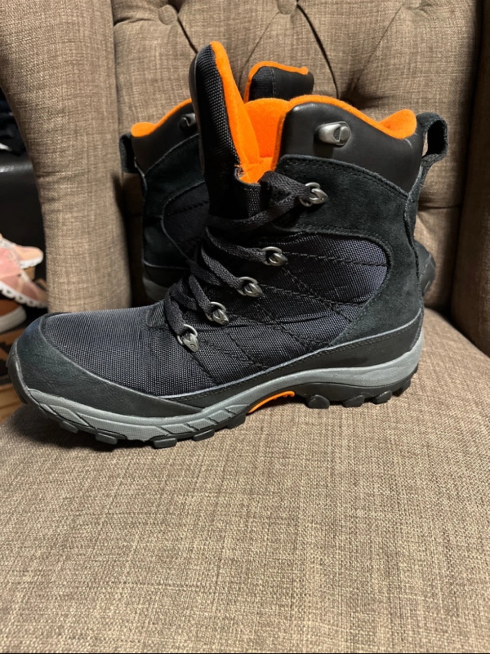 The North Face Chilkat waterproof boots men's 8.5 - Picture 7 of 9